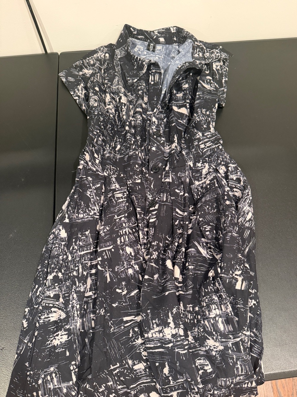 Black & White Printed Button-Front Shirt Dress
